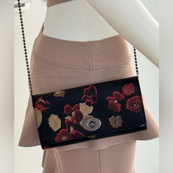 Coach Slim Envelope Wallet On Chain In Floral Print Leather Gunmetal Hardware - Picture 4 of 14